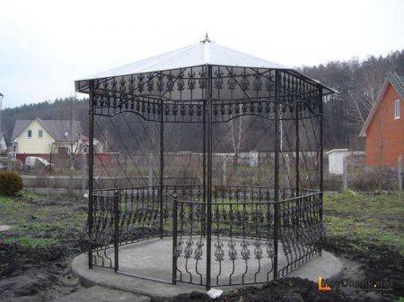 Беседка для дачи кованая