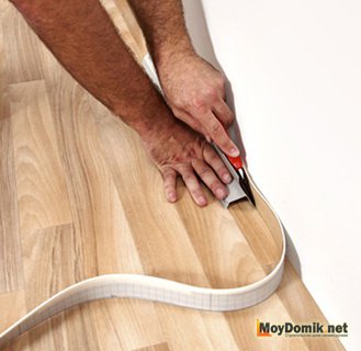 Укладка линолеума на деревянный пол – устройство надежного покрытия