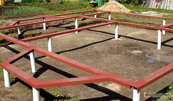 Свайный фундамент для деревянного дома