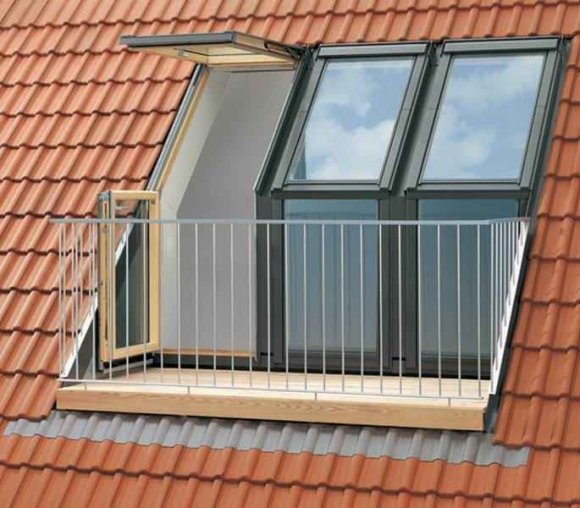 Балкон в мансарде