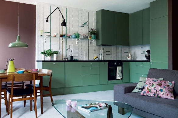 Кухня студия мятного цвета