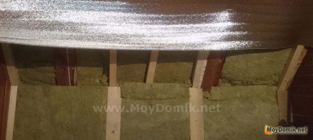 Как утеплить стены в бане базальтовой ватой и пеноизолом Как утеплить стены в бане базальтовой ватой и пеноизолом