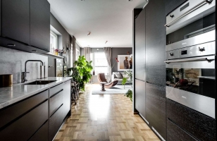 Интерьер кухни-гостиной в загородном доме